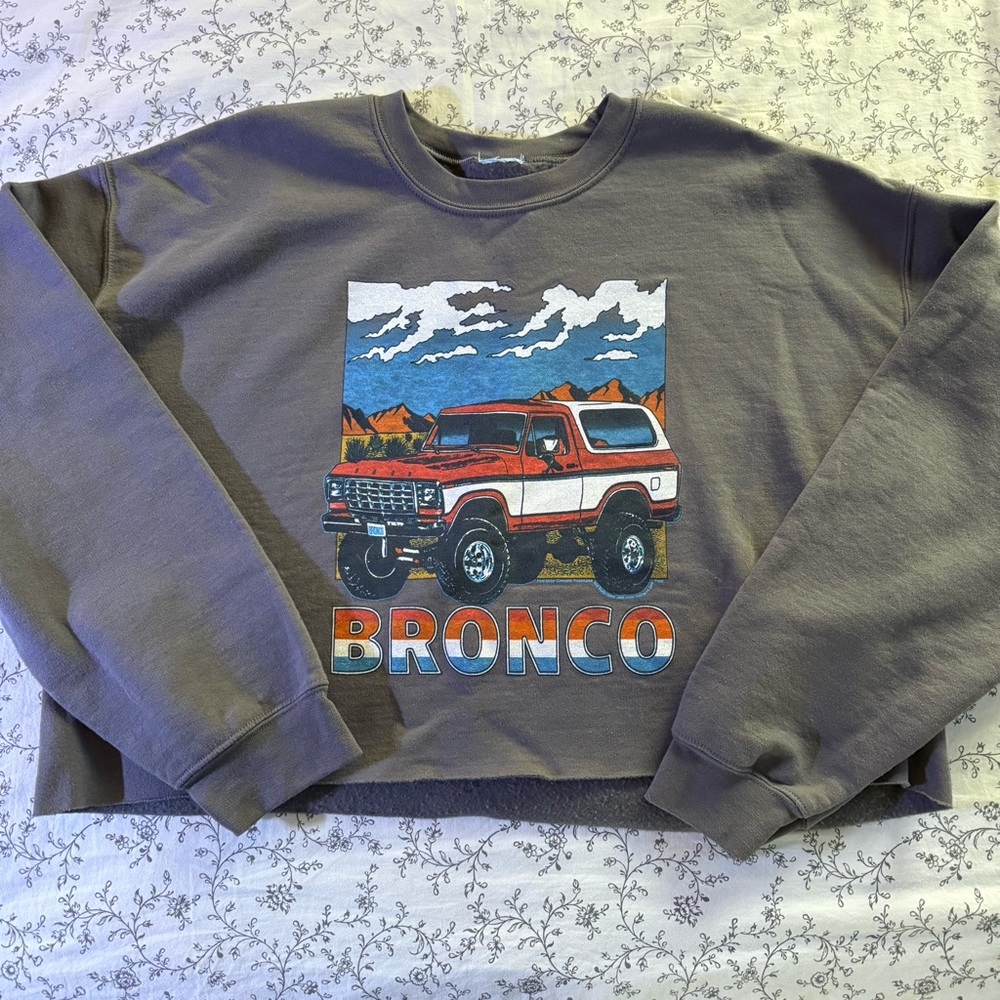 Junk Food Bronco Cropped Crew Neck Sweatshirt